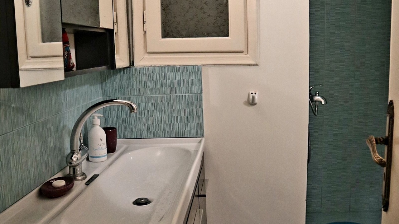 Photo of Bathroom in Omonia