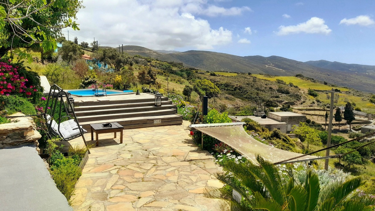 Photo of Patio Balcony in Andros
