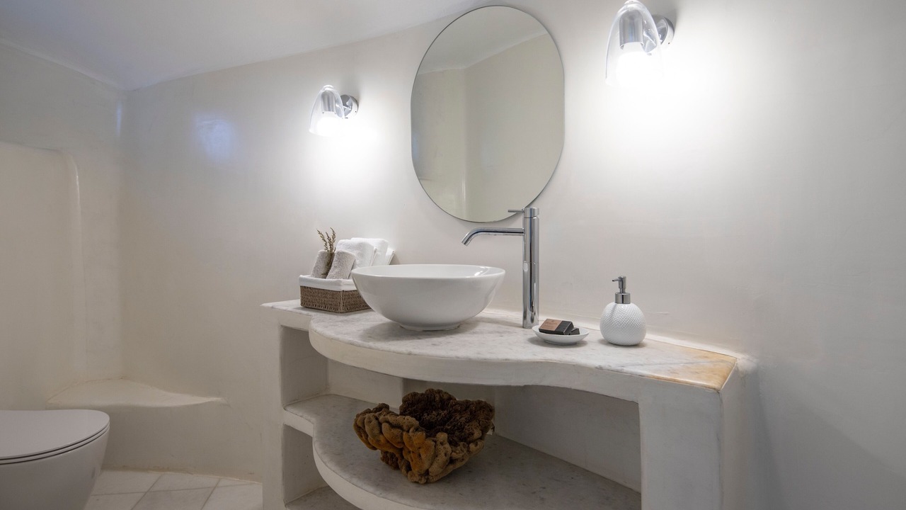 Photo of Bathroom in Maragas