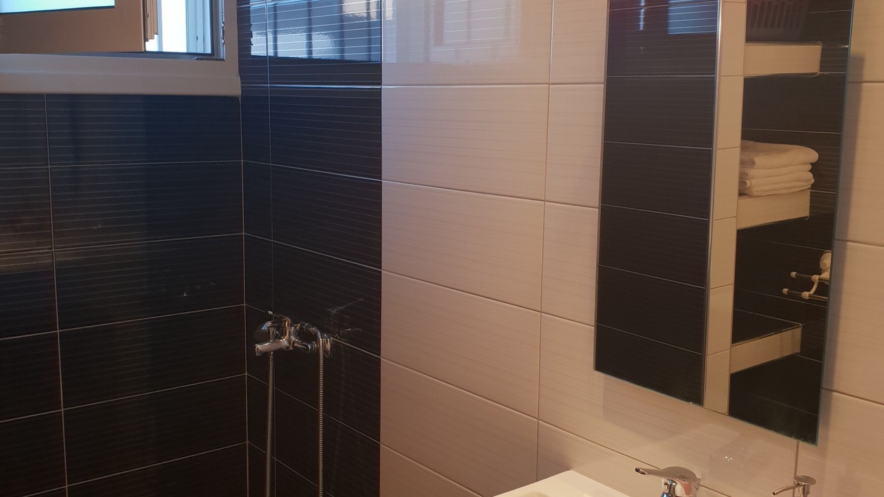 Photo of Bathroom in Tingaki