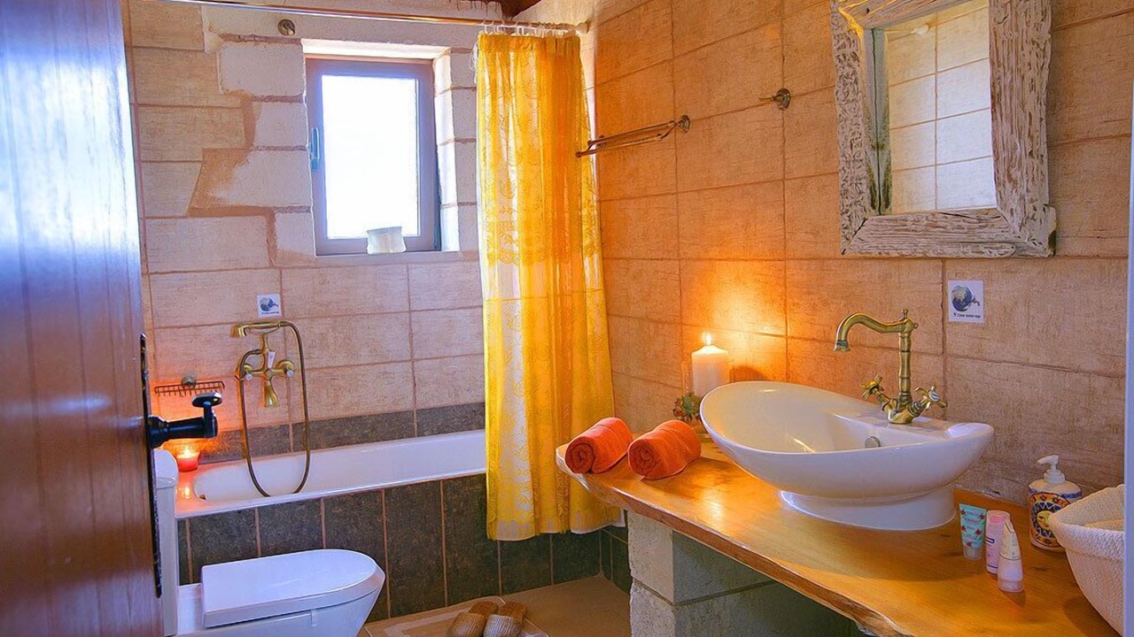 Photo of Bathroom in Georgioupolis