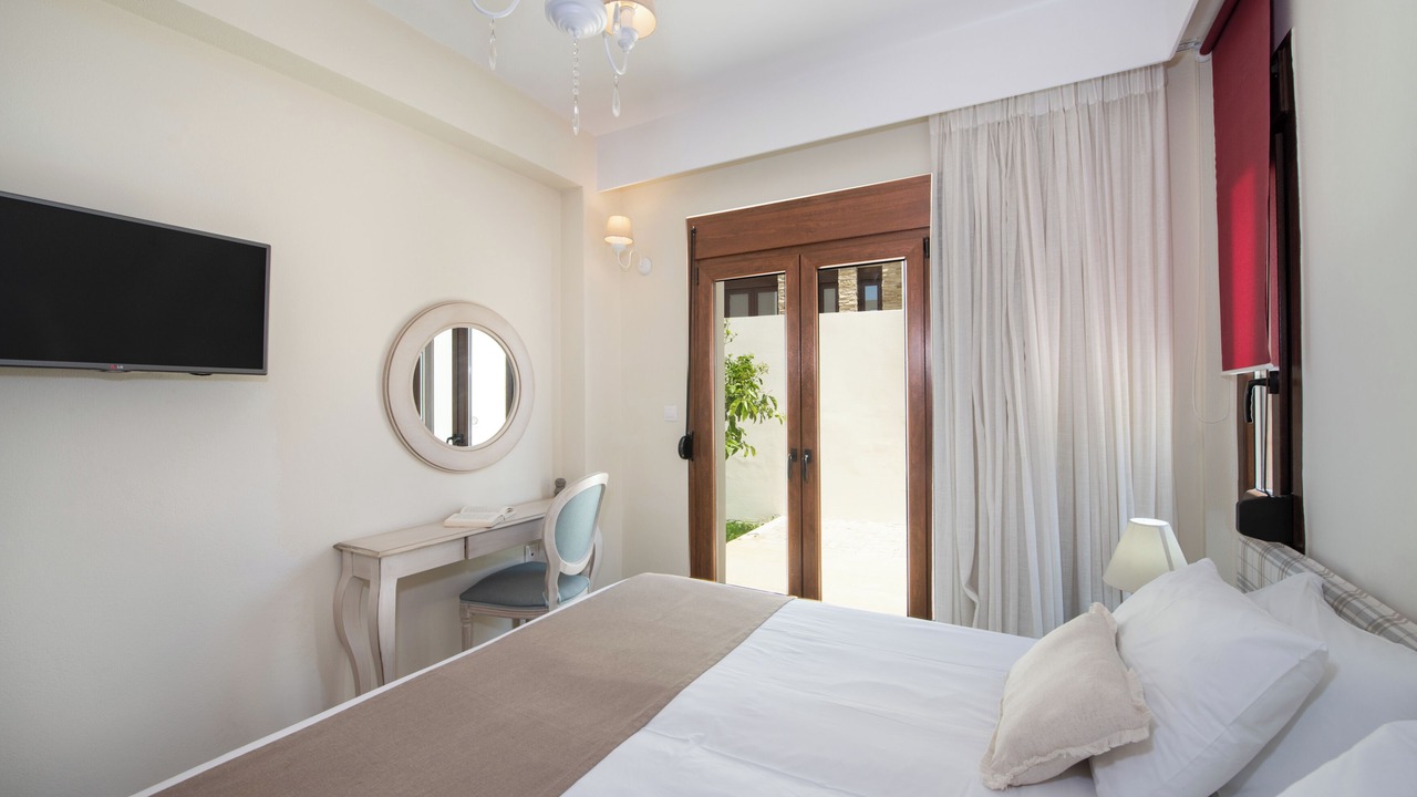 Photo of Bedroom in Pikris
