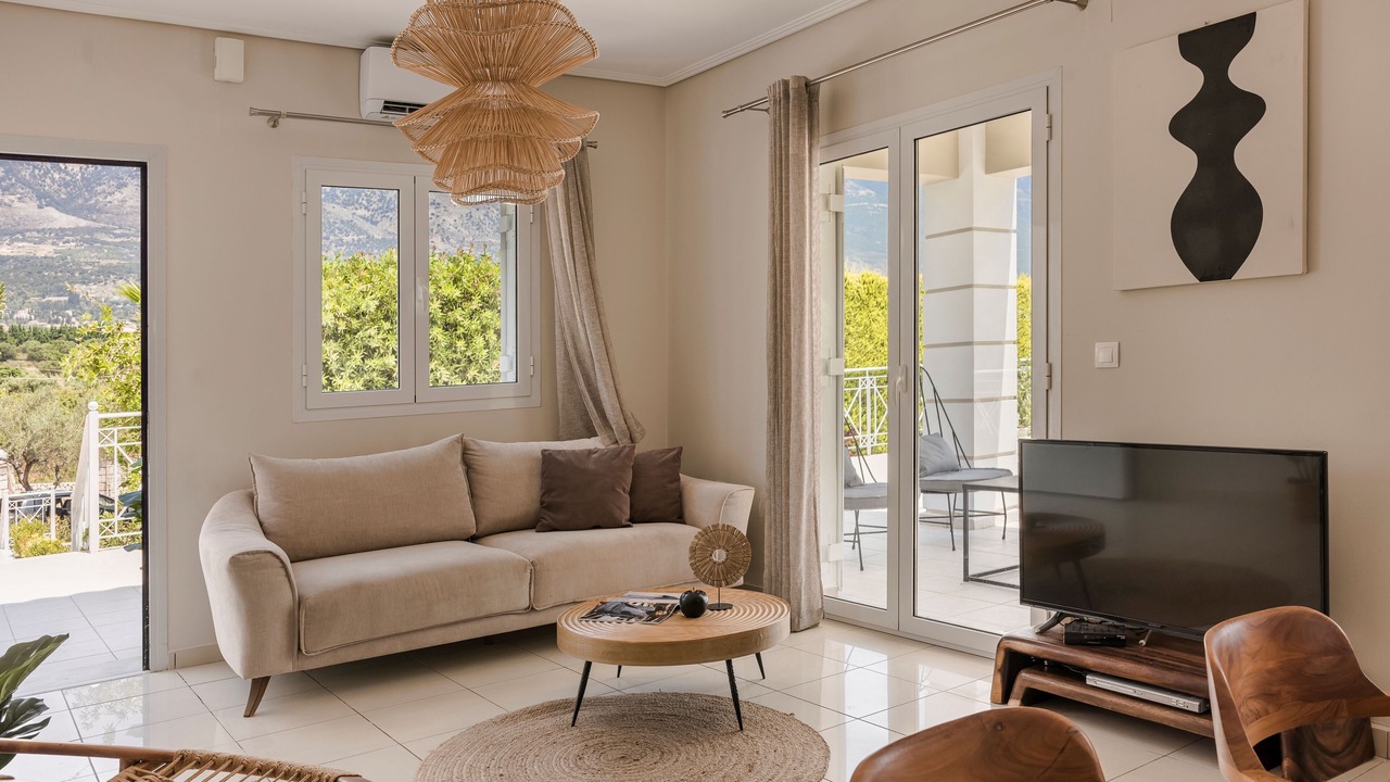 Photo of Livingroom in Karavados