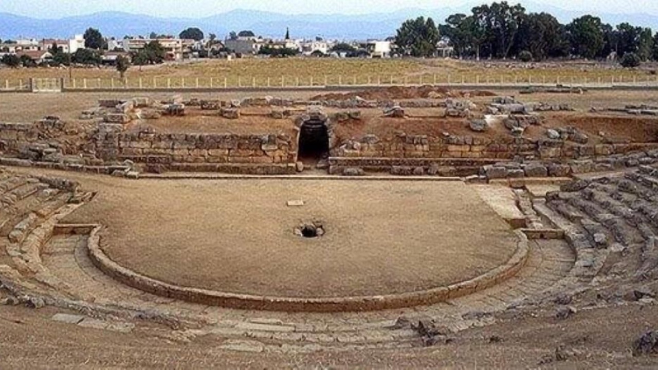 Photo of Others in Eretria