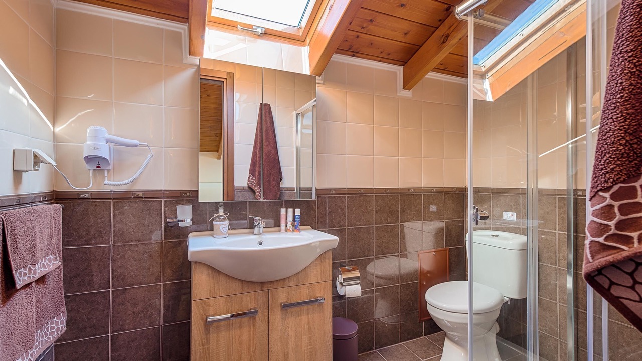 Photo of Bathroom in Lardos