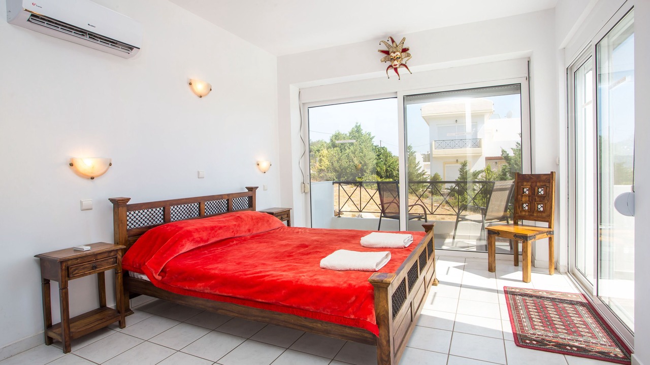 Photo of Bedroom in Kalathos