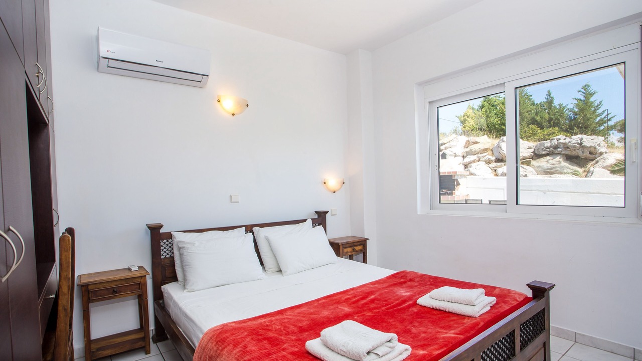 Photo of Bedroom in Kalathos