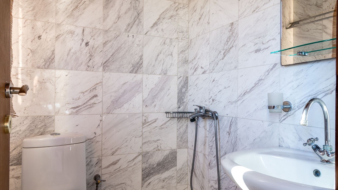 Photo of Bathroom in Makry Gialos