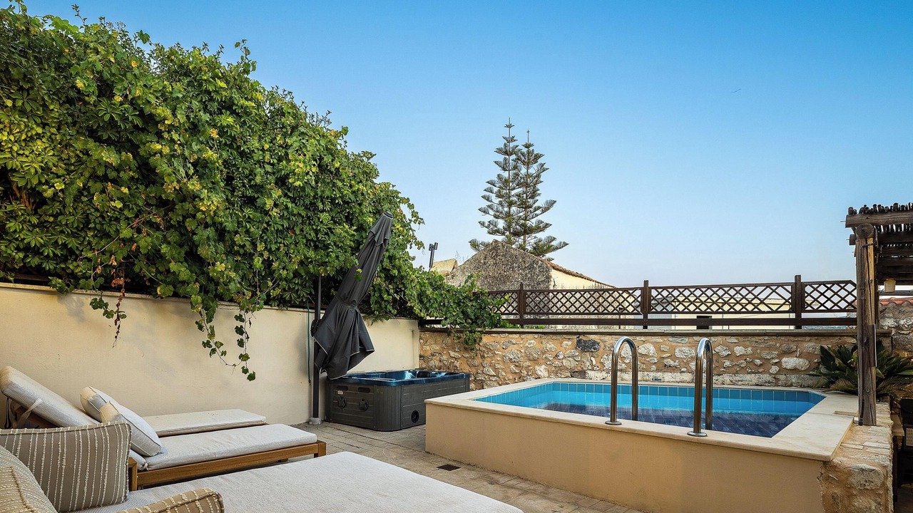 Photo of Patio Balcony in Monopari