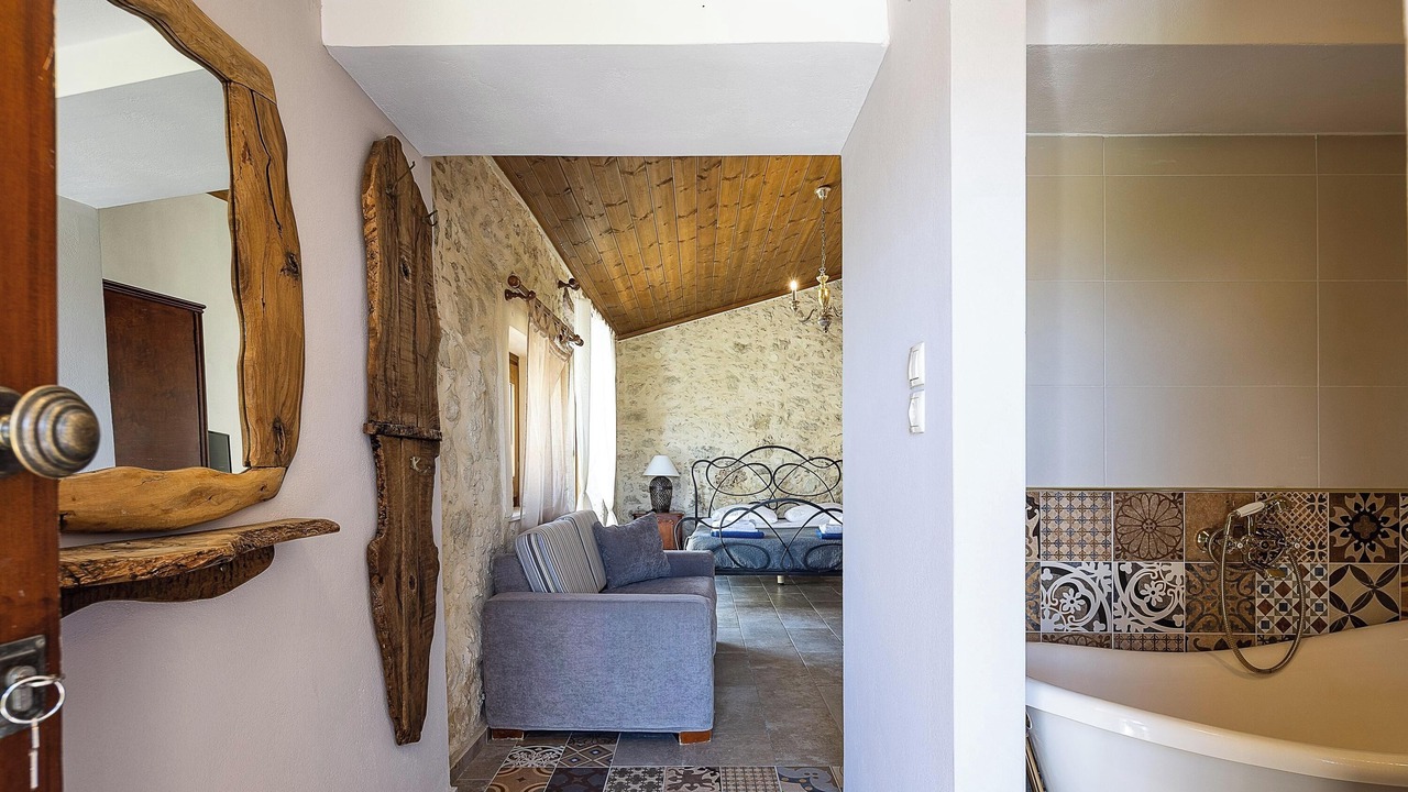 Photo of Bedroom in Monopari