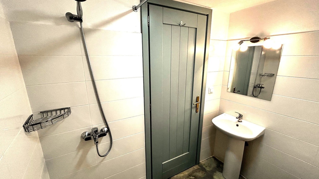 Photo of Bathroom in Elios