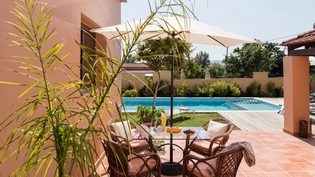 Photo of Outdoor in Gerani