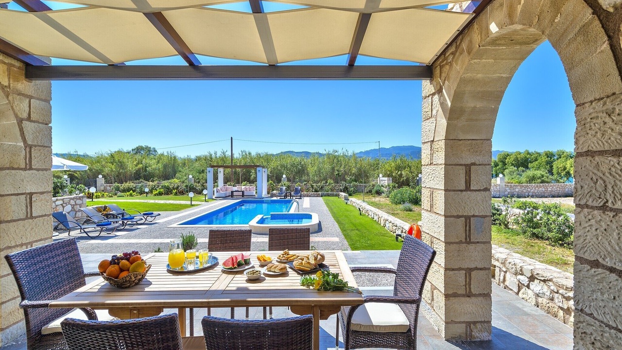 Photo of Outdoor in Rapaniana