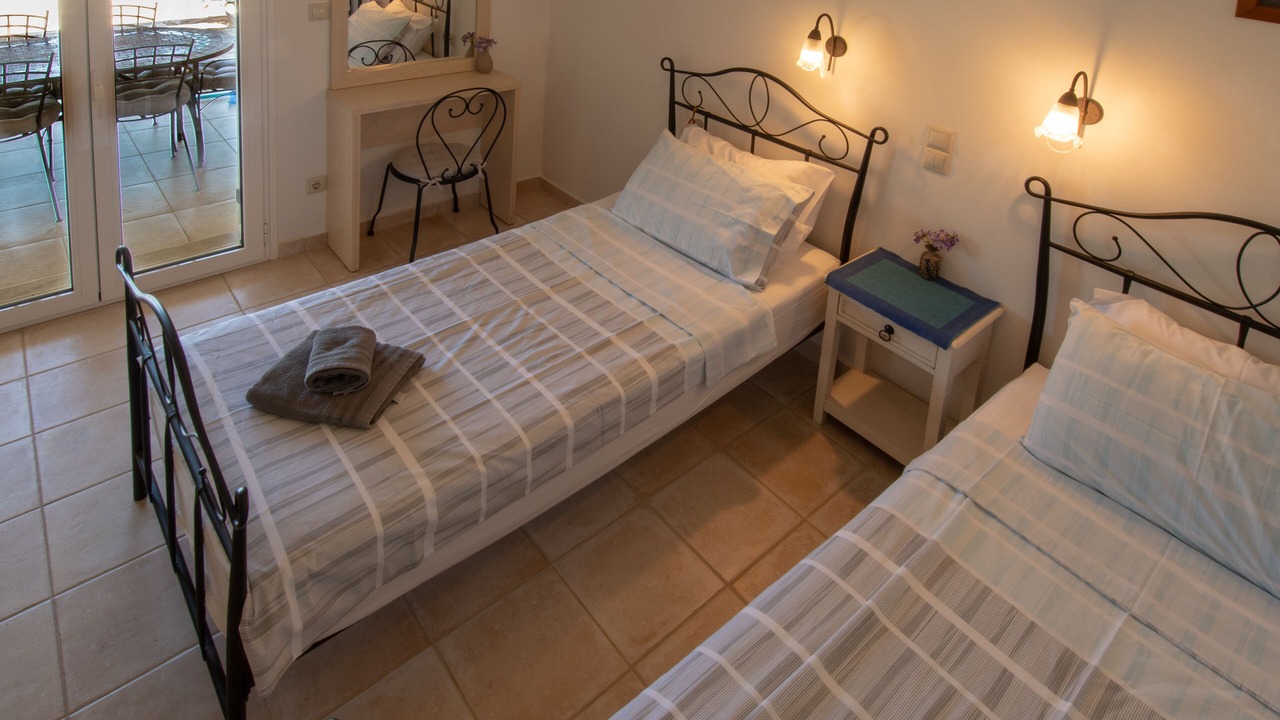 Photo of Bedroom in Douliana