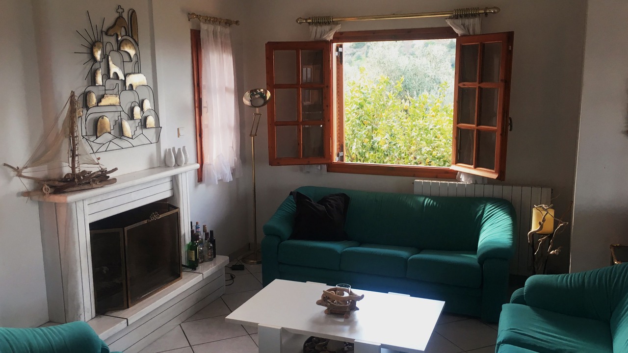 Photo of Livingroom in Egira