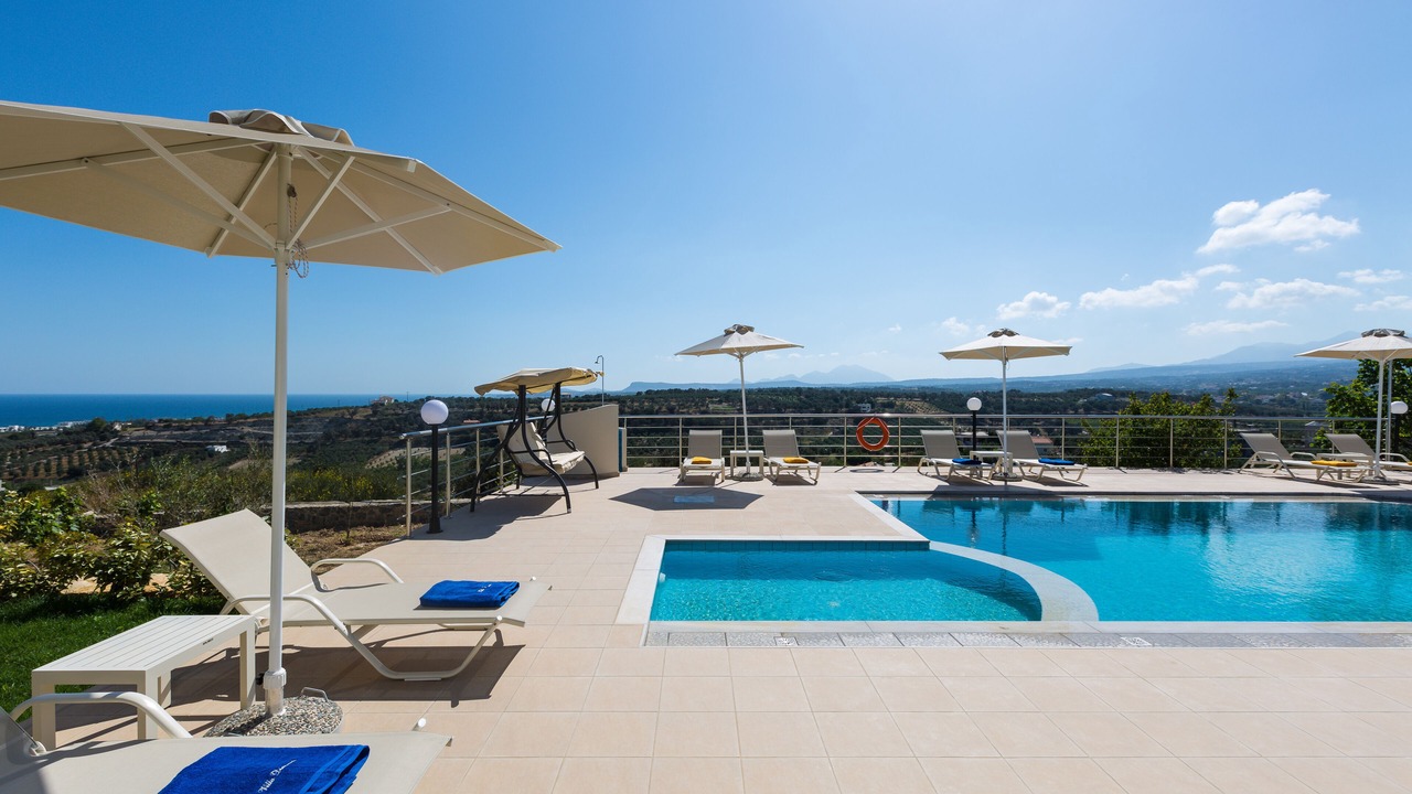 Photo of Outdoor in Adelianos Kampos