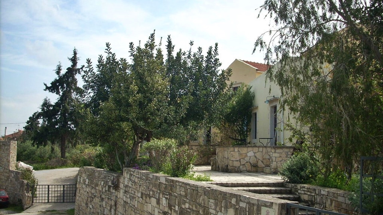 Photo of Outdoor in Douliana