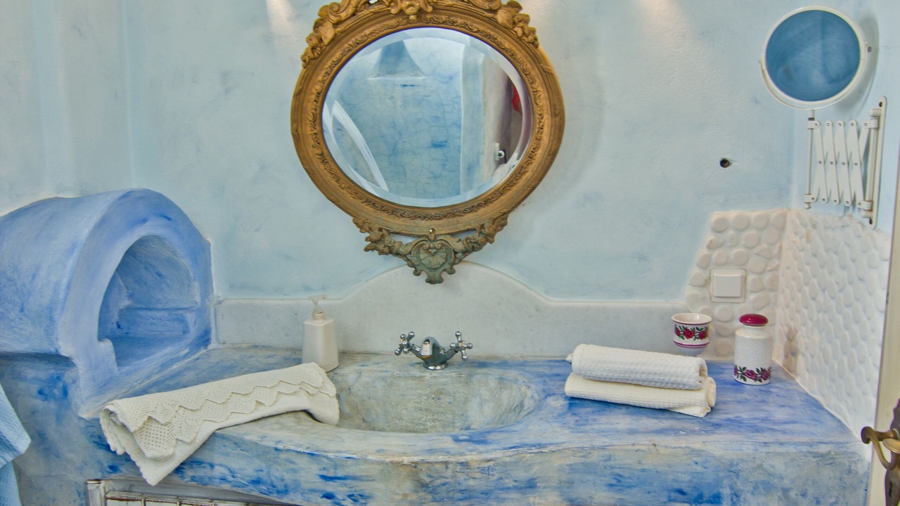 Photo of Bathroom in Paros