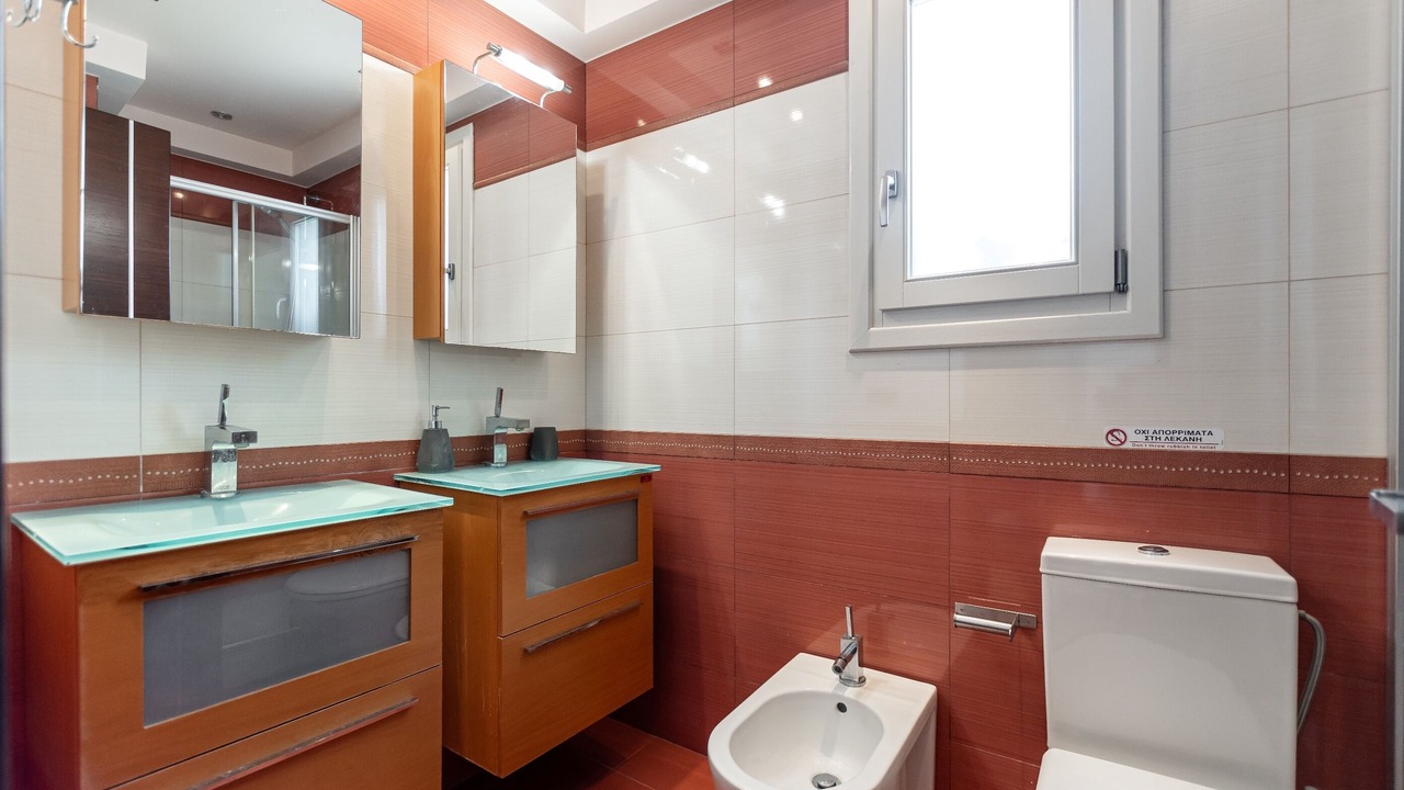 Photo of Bathroom in Agios Prokopios