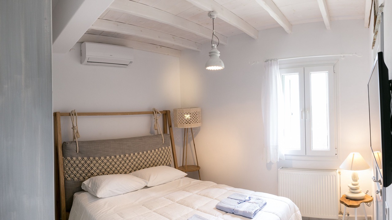 Photo of Bedroom in Panormos