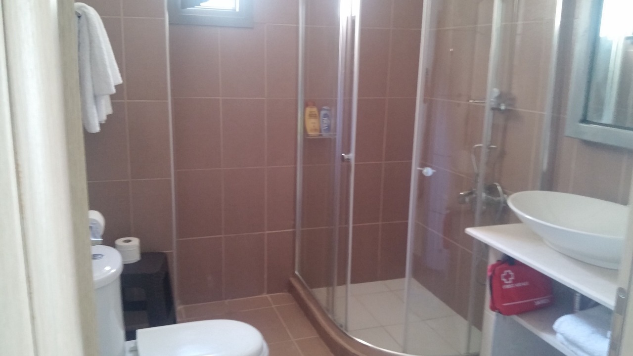 Photo of Bathroom in Pefki