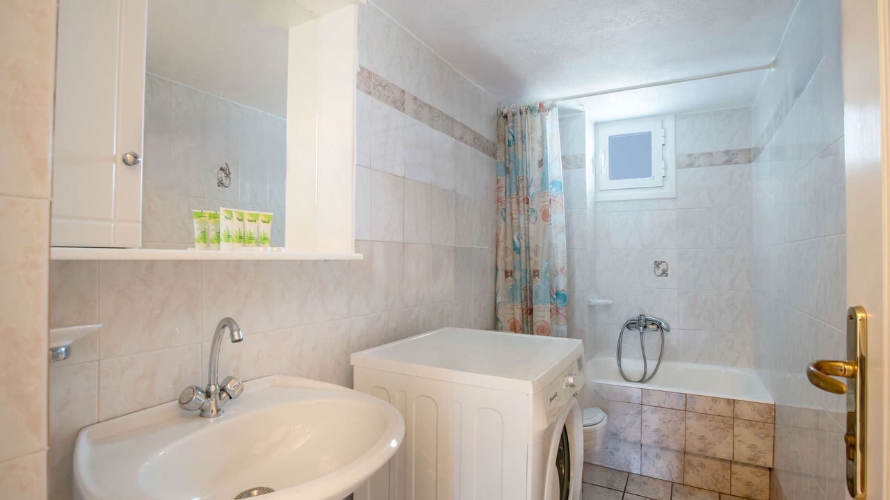Photo of Bathroom in Paros