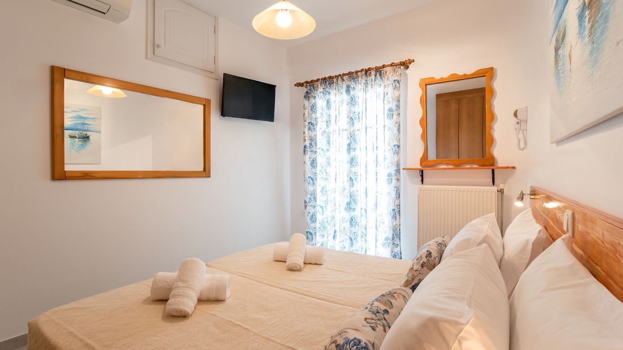 Photo of Bedroom in Paros