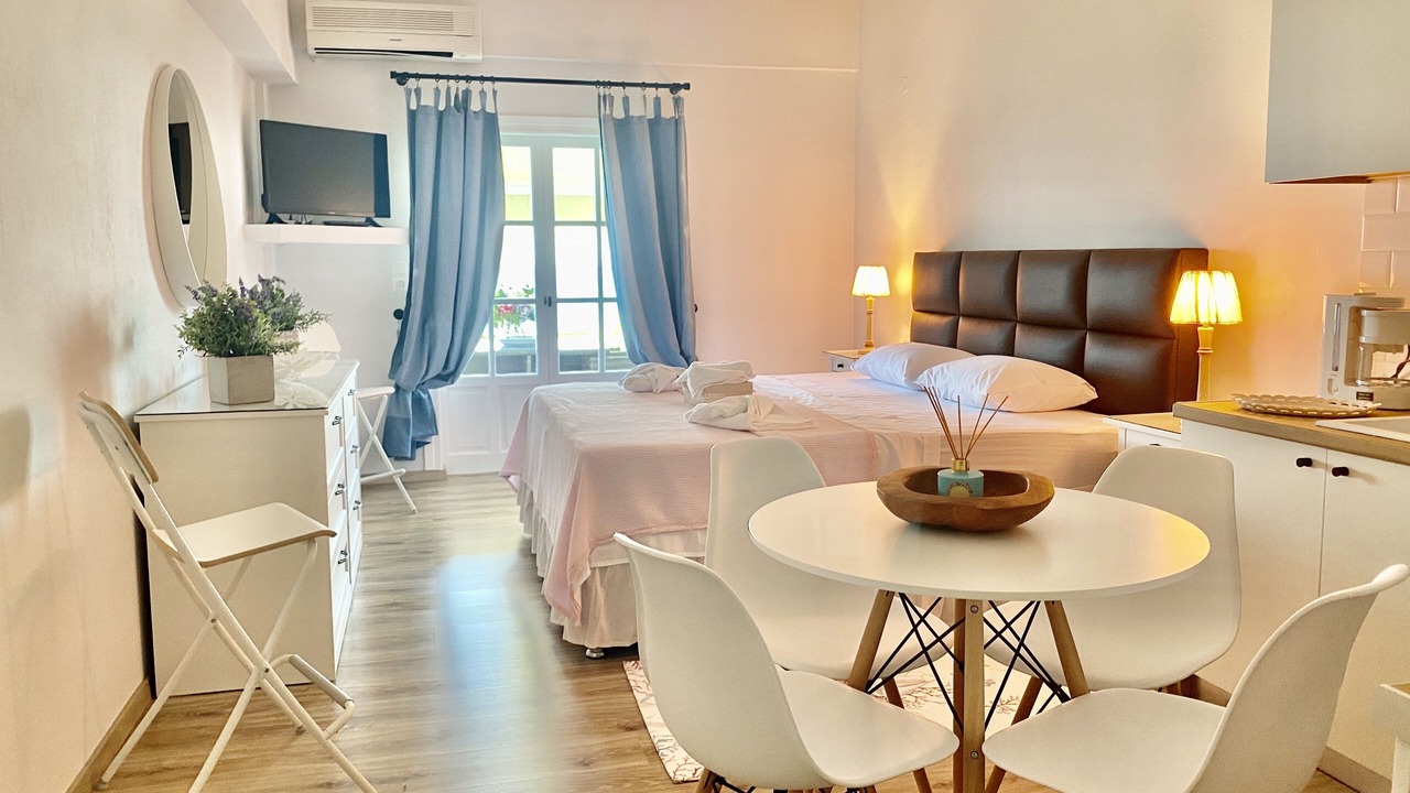 Photo of Livingroom in Agios Ioannis