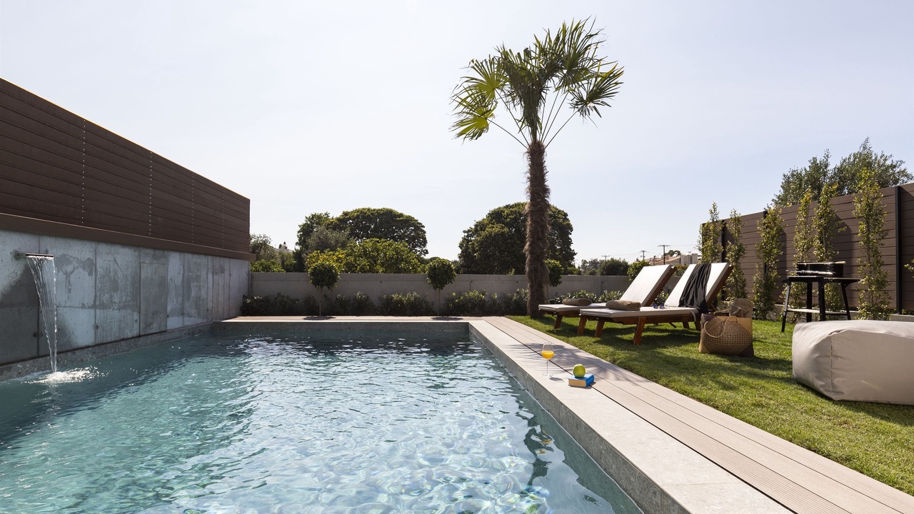 Photo of Outdoor in Ixia