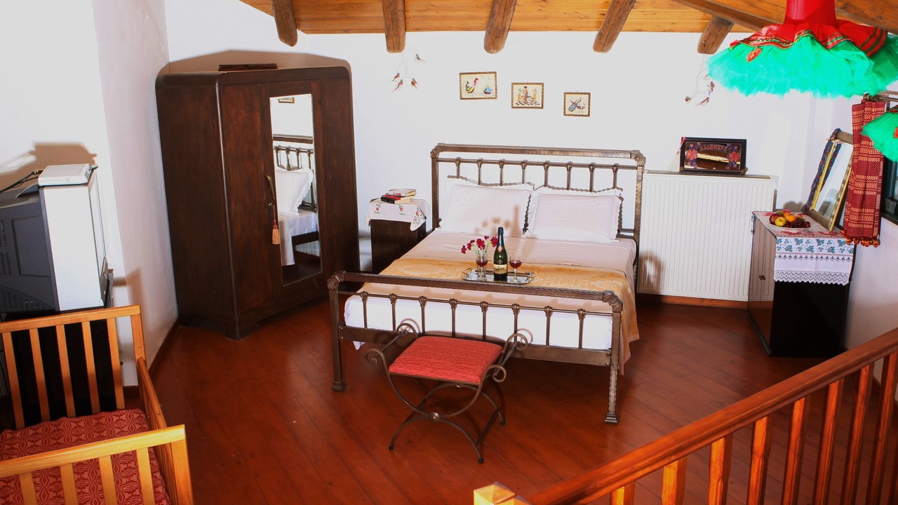 Photo of Bedroom in Patsos