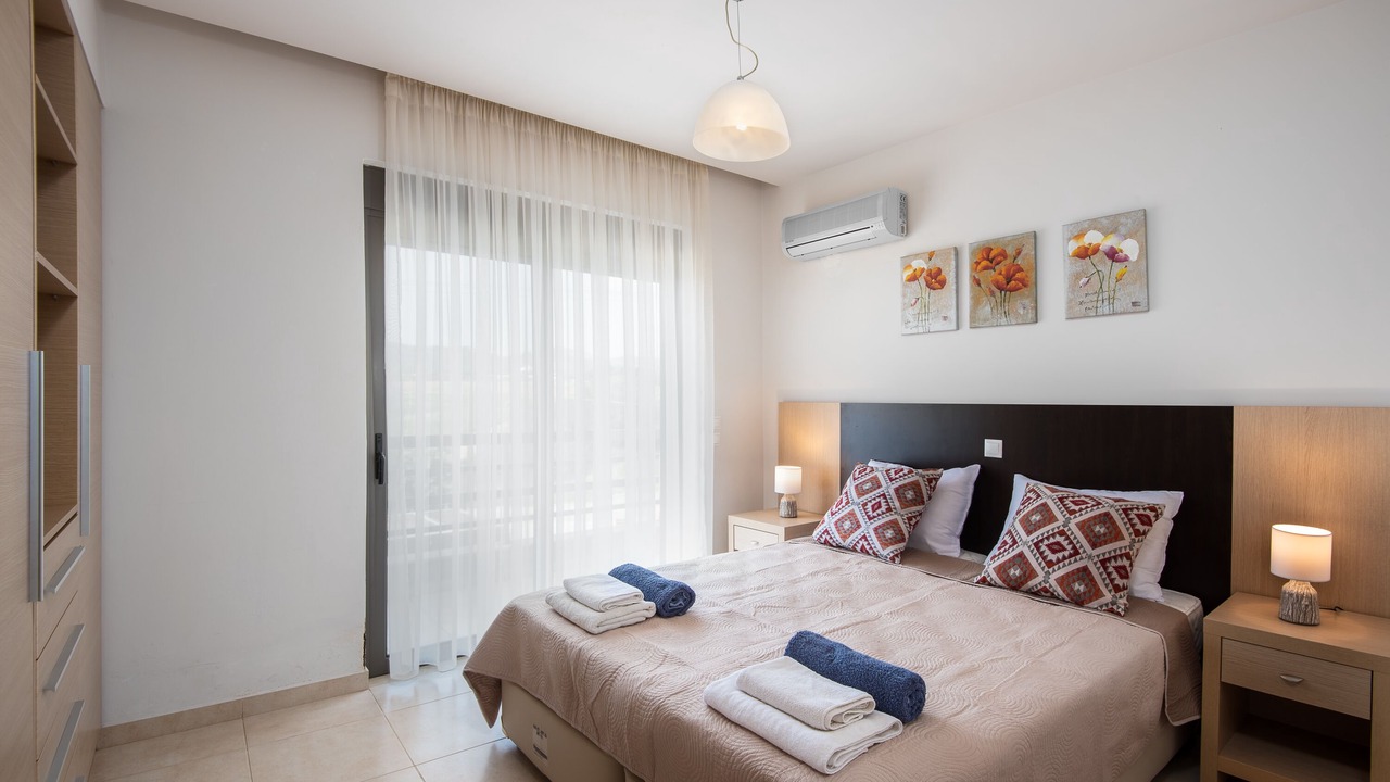 Photo of Bedroom in Gennadi