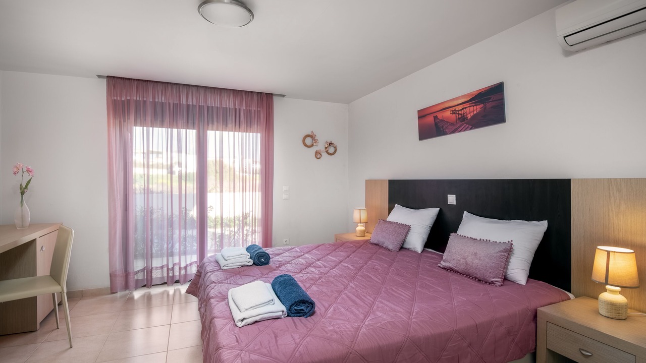 Photo of Bedroom in Gennadi