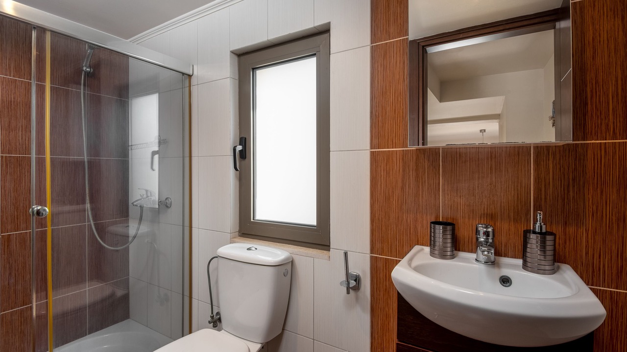 Photo of Bathroom in Gennadi