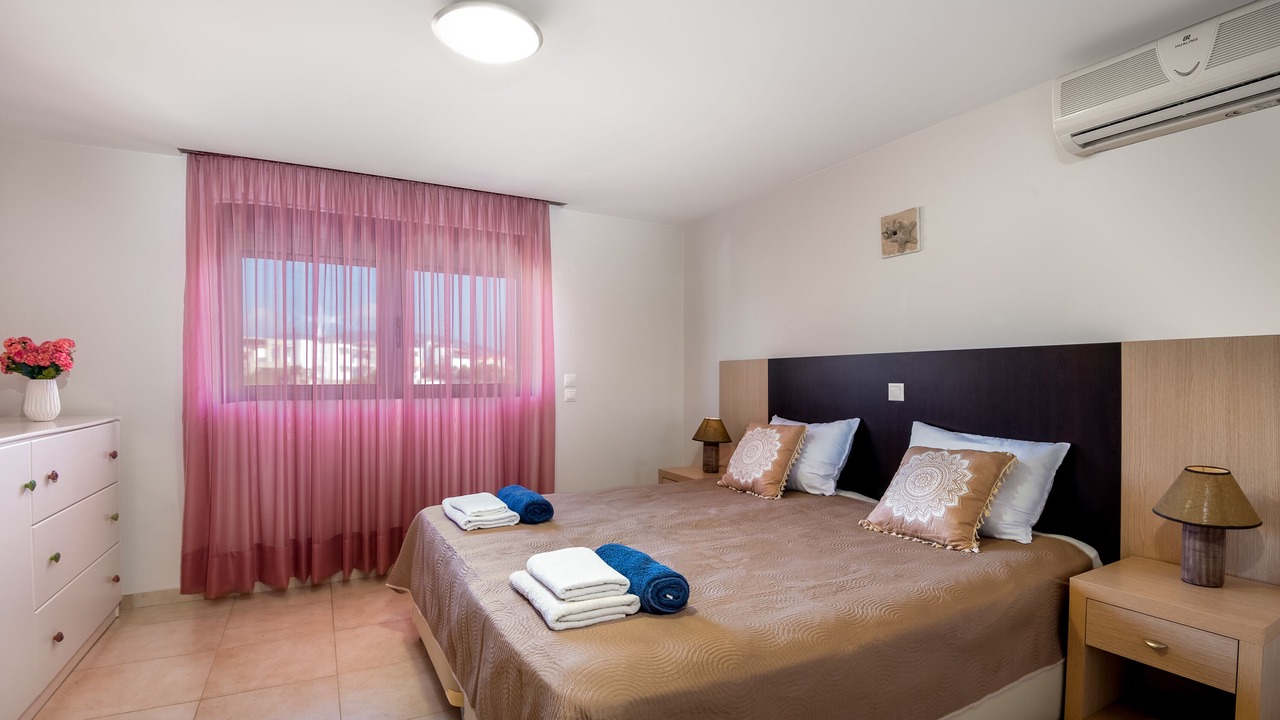Photo of Bedroom in Gennadi