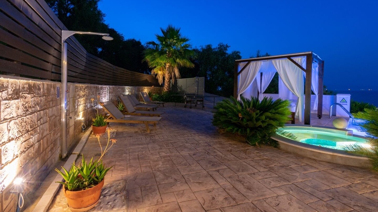 Photo of Patio Balcony in Notos