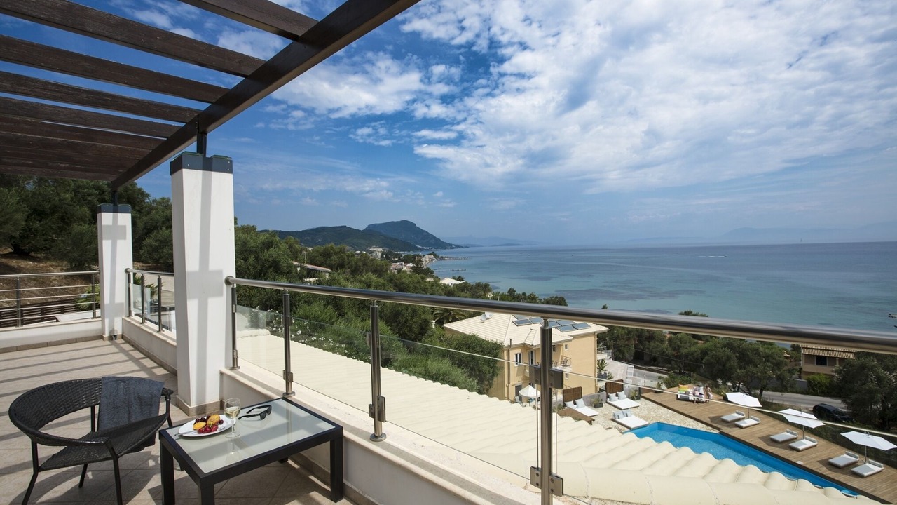 Photo of Patio Balcony in Notos