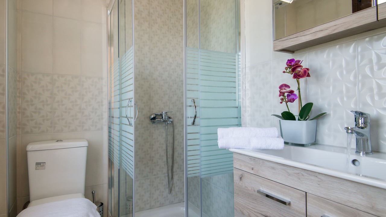 Photo of Bathroom in Gerani