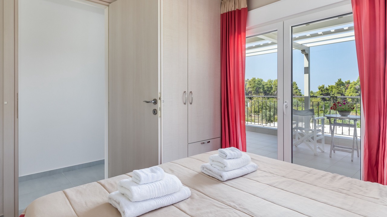 Photo of Bedroom in Alikias