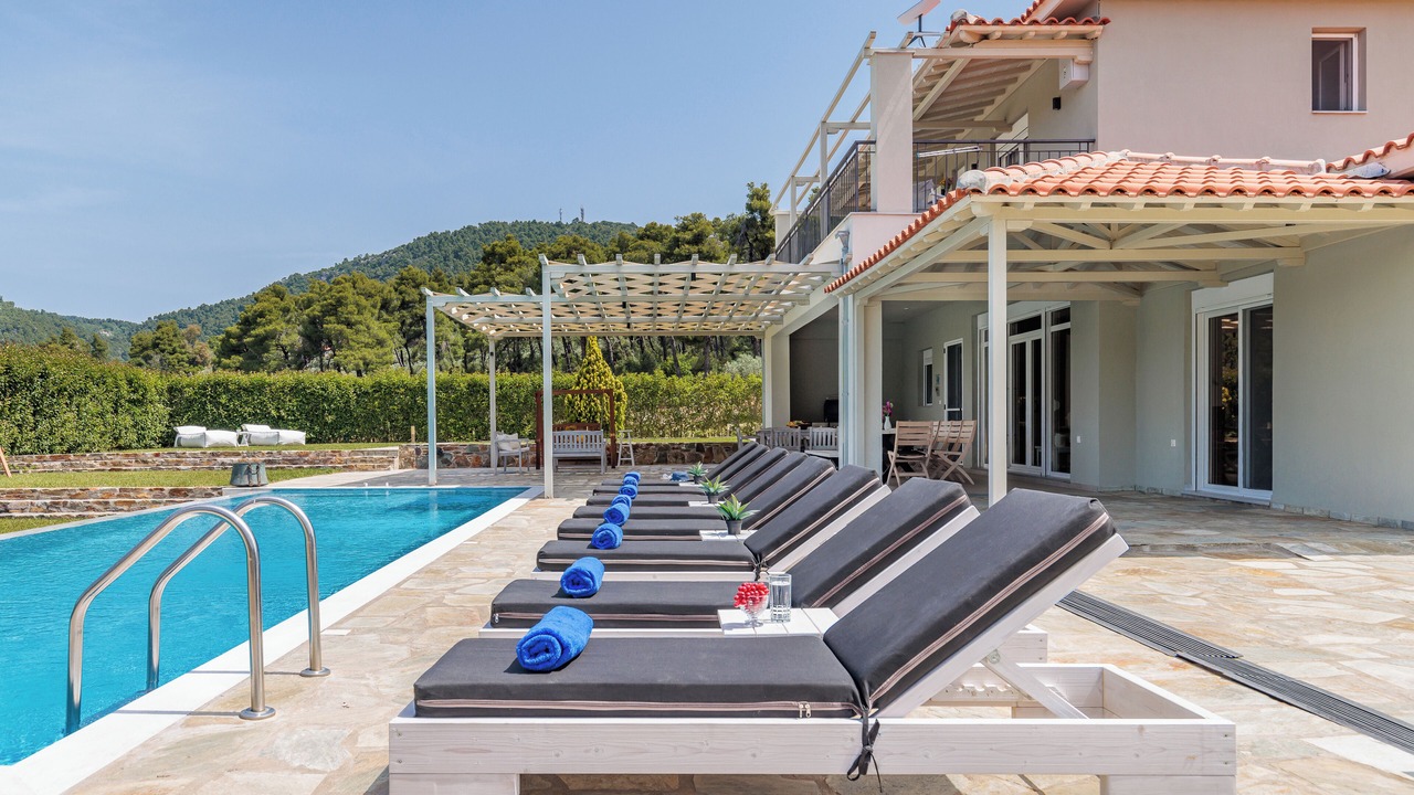 Photo of Outdoor in Alikias