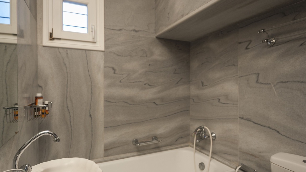 Photo of Bathroom in Paros