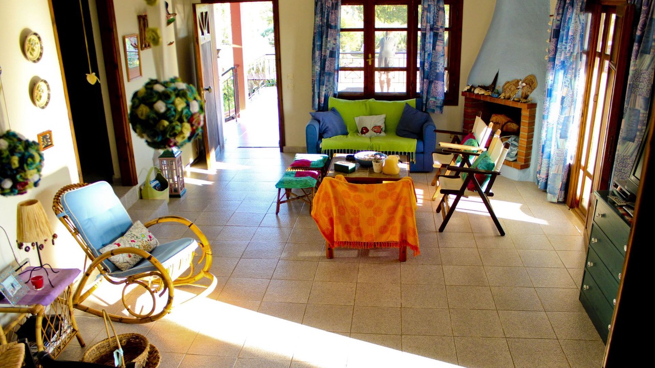 Photo of Livingroom in Toroni