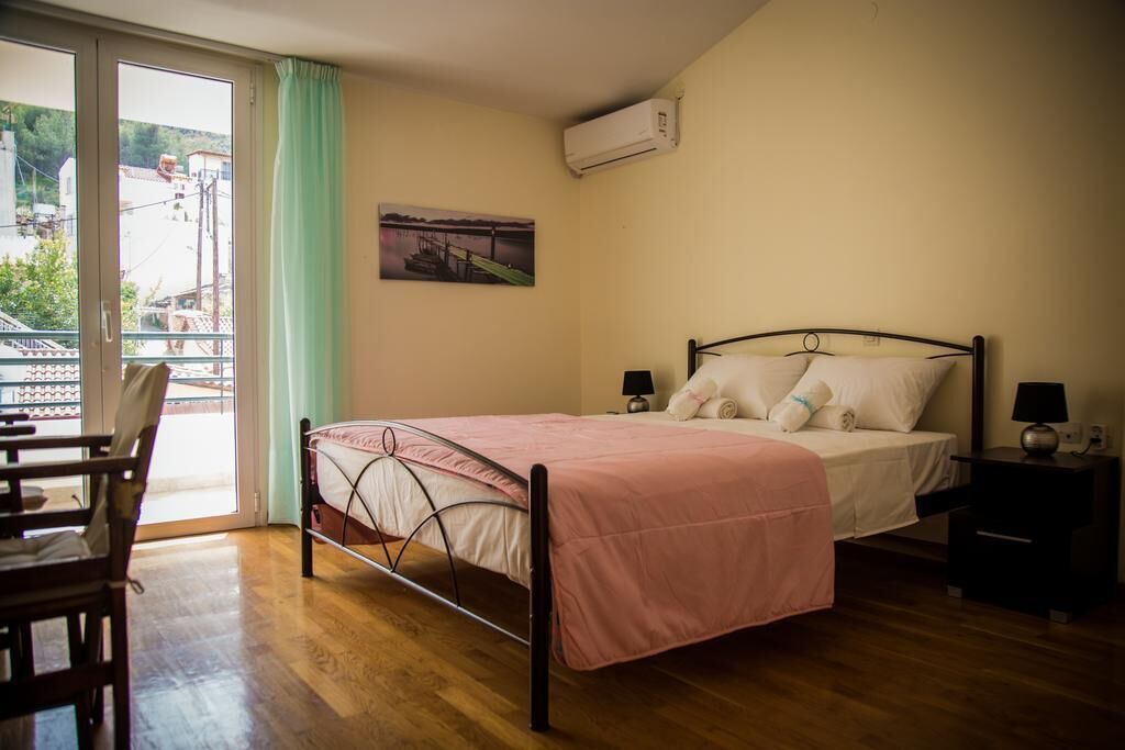 Photo of Bedroom in Nafplion City Centre