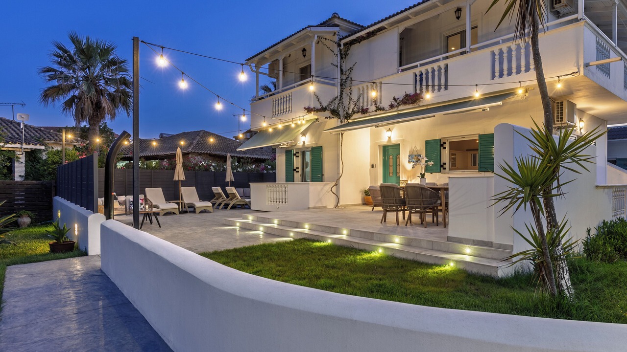 Photo of Patio Balcony in Kalamaki