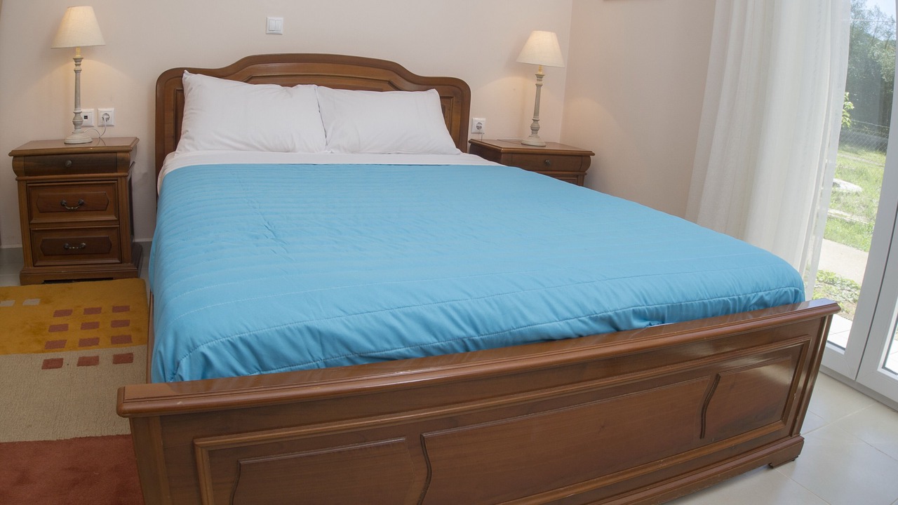 Photo of Bedroom in Petaleia
