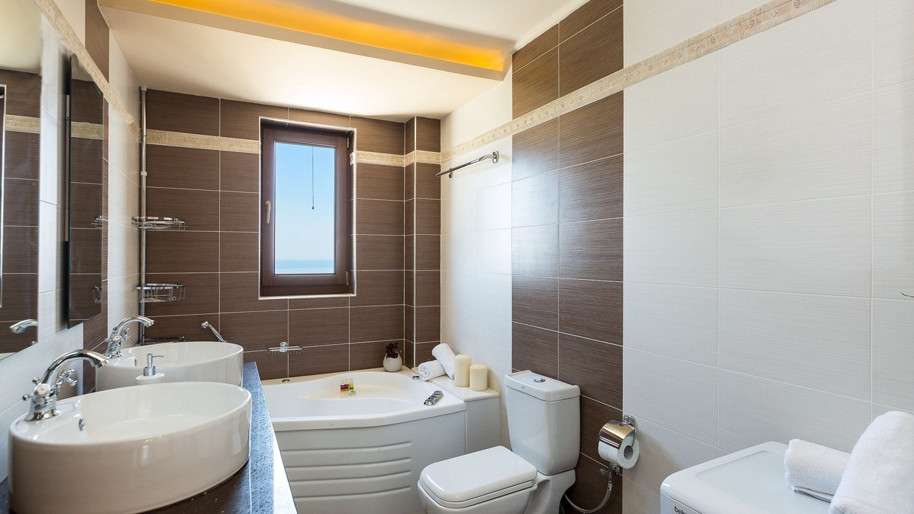 Photo of Bathroom in Kirianna