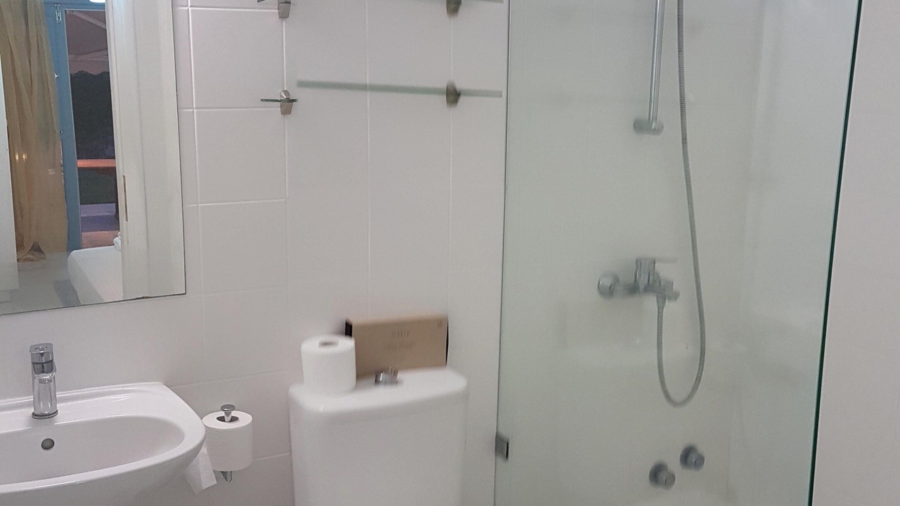 Photo of Bathroom in Maragas