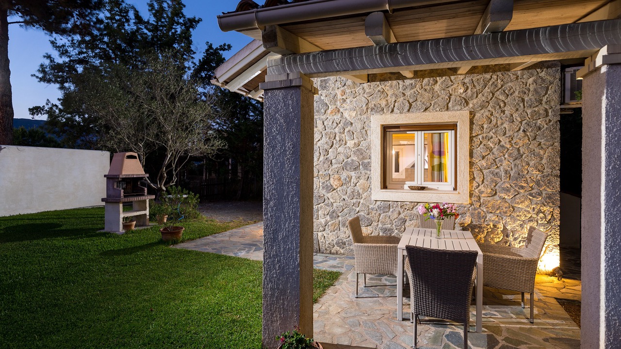 Photo of Outdoor in Dassia