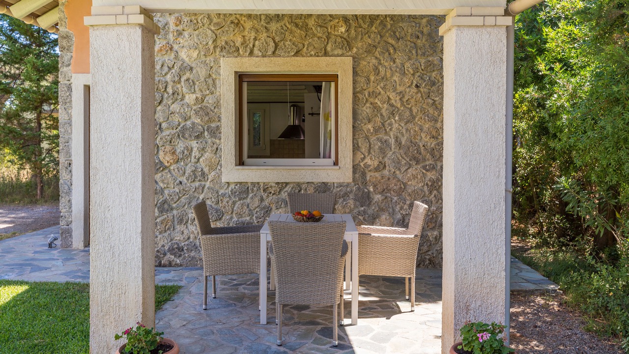 Photo of Outdoor in Dassia