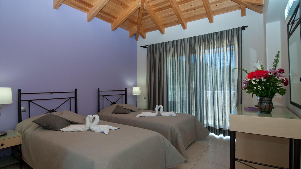 Photo of Bedroom in Steni Vala