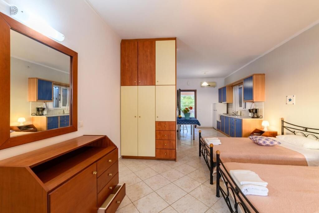 Photo of Bedroom in Sinarades